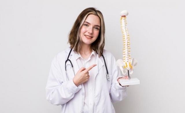 Chiropractor in Shalimar Bagh